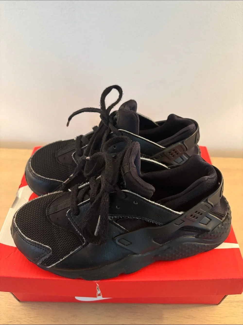 Nike Black Mesh and Synthetic Huarache Sneakers